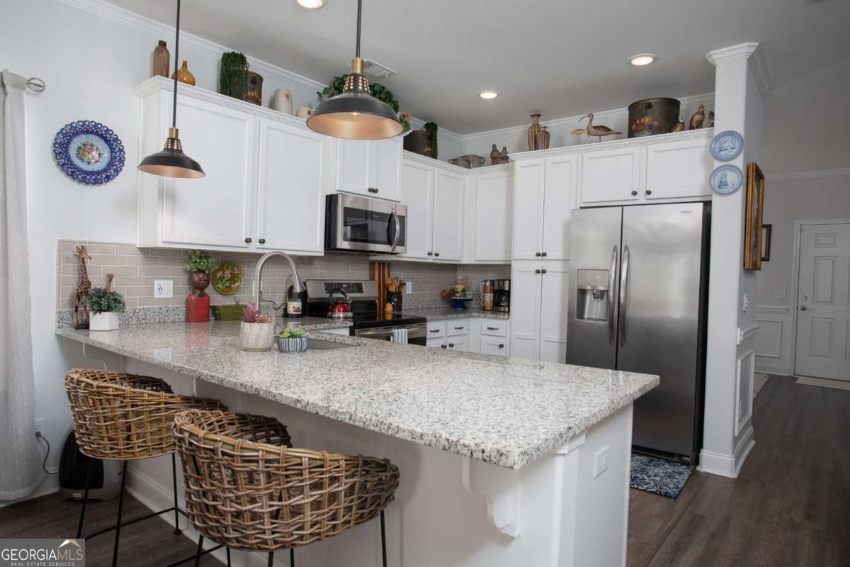 439 Governor Treutlen Circle