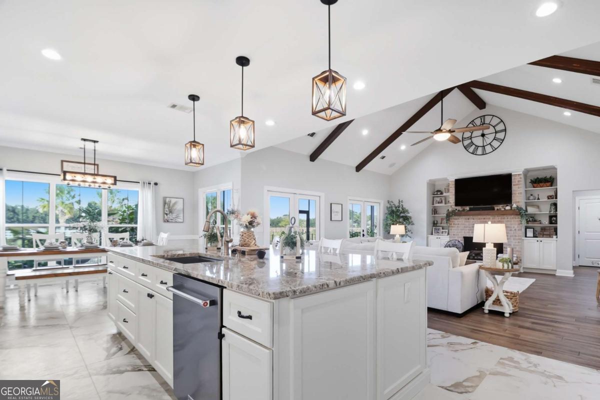 1354 Lake Pamona Road