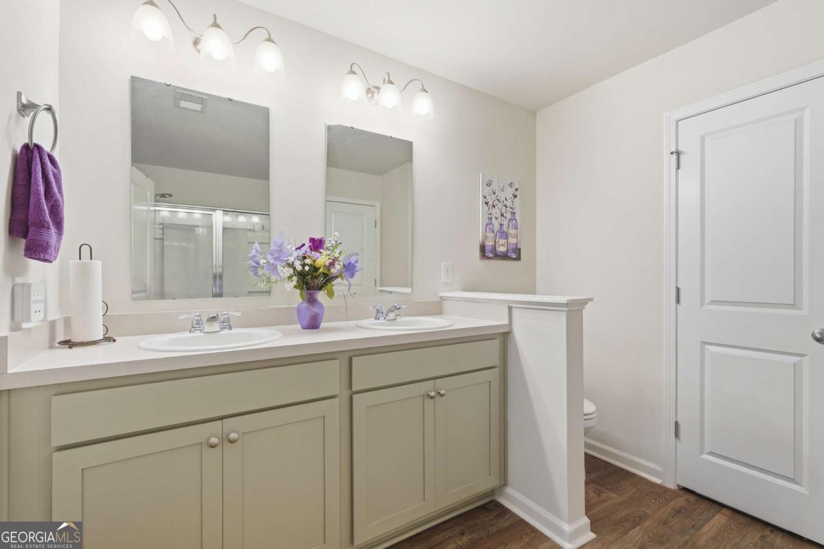 43 Villas Of Garrard Drive