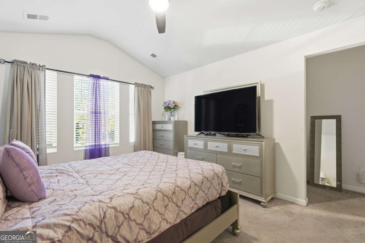 43 Villas Of Garrard Drive