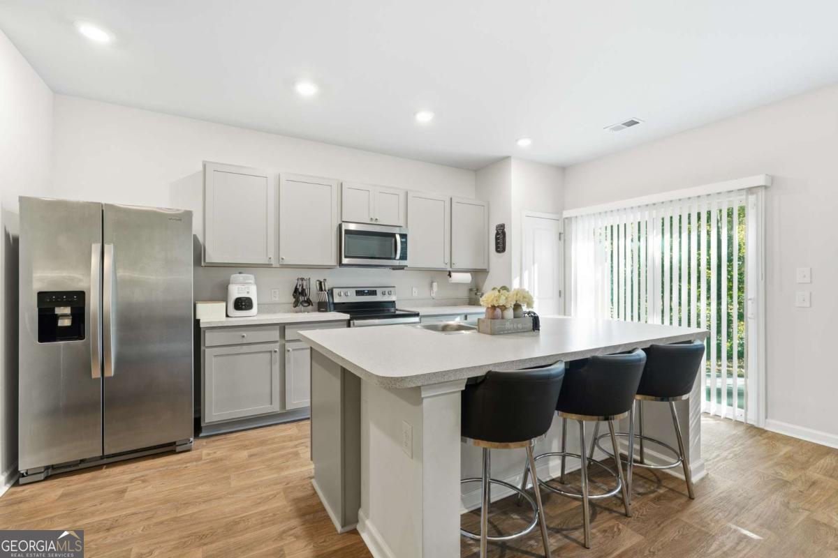 43 Villas Of Garrard Drive