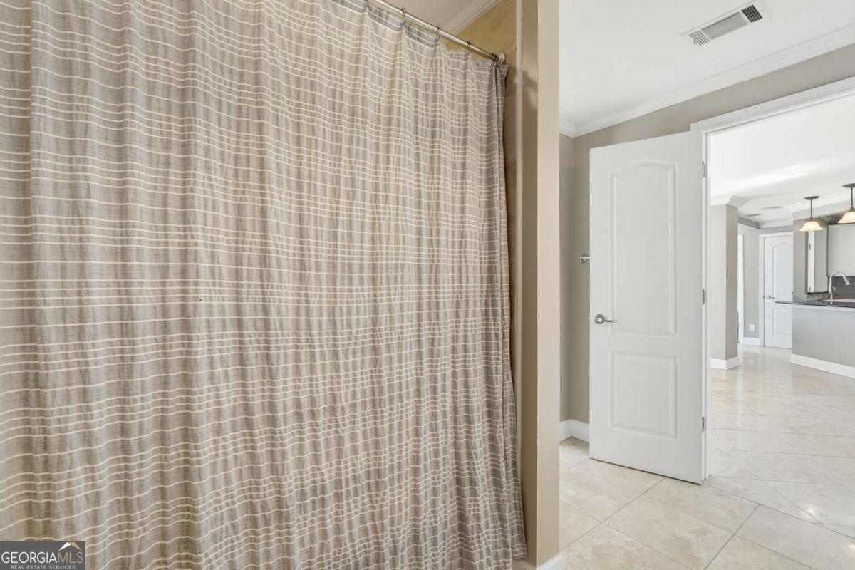 700 Wilmington Island Road # 201