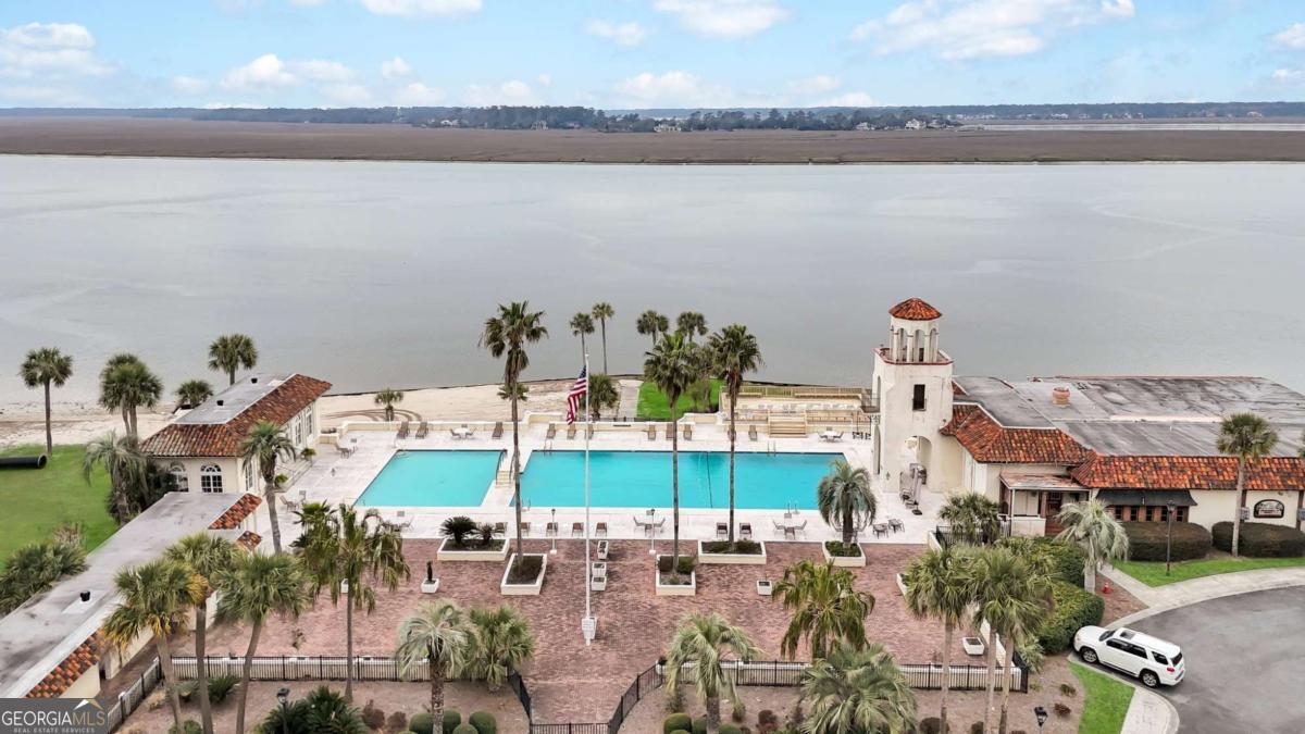 700 Wilmington Island Road # 201