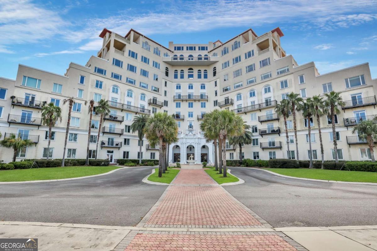 700 Wilmington Island Road # 201