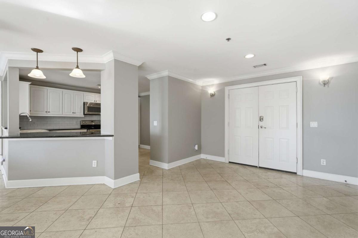 700 Wilmington Island Road # 201