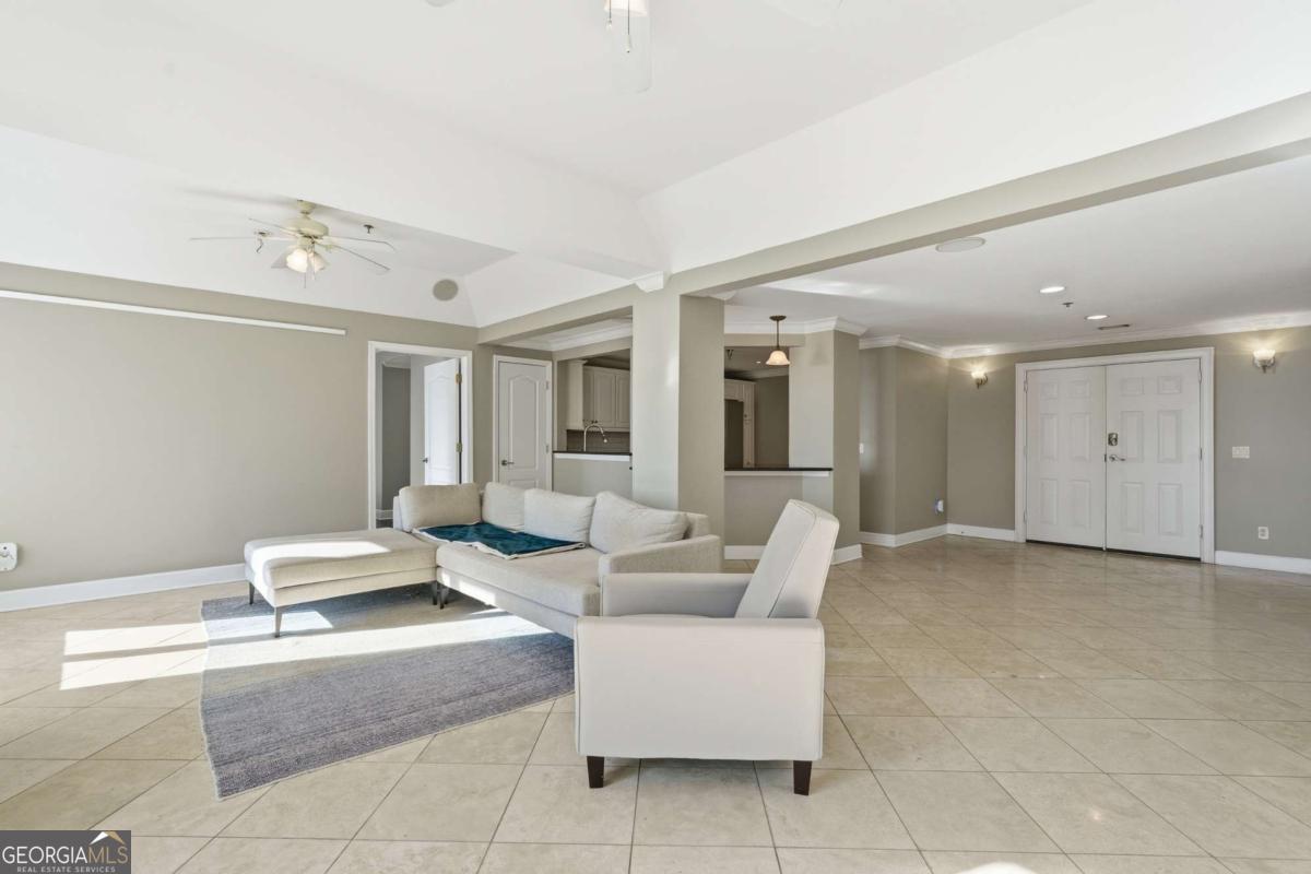 700 Wilmington Island Road # 201