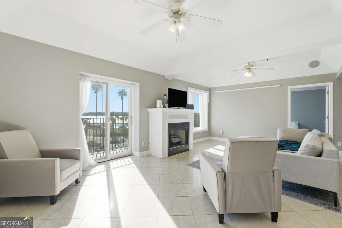 700 Wilmington Island Road # 201