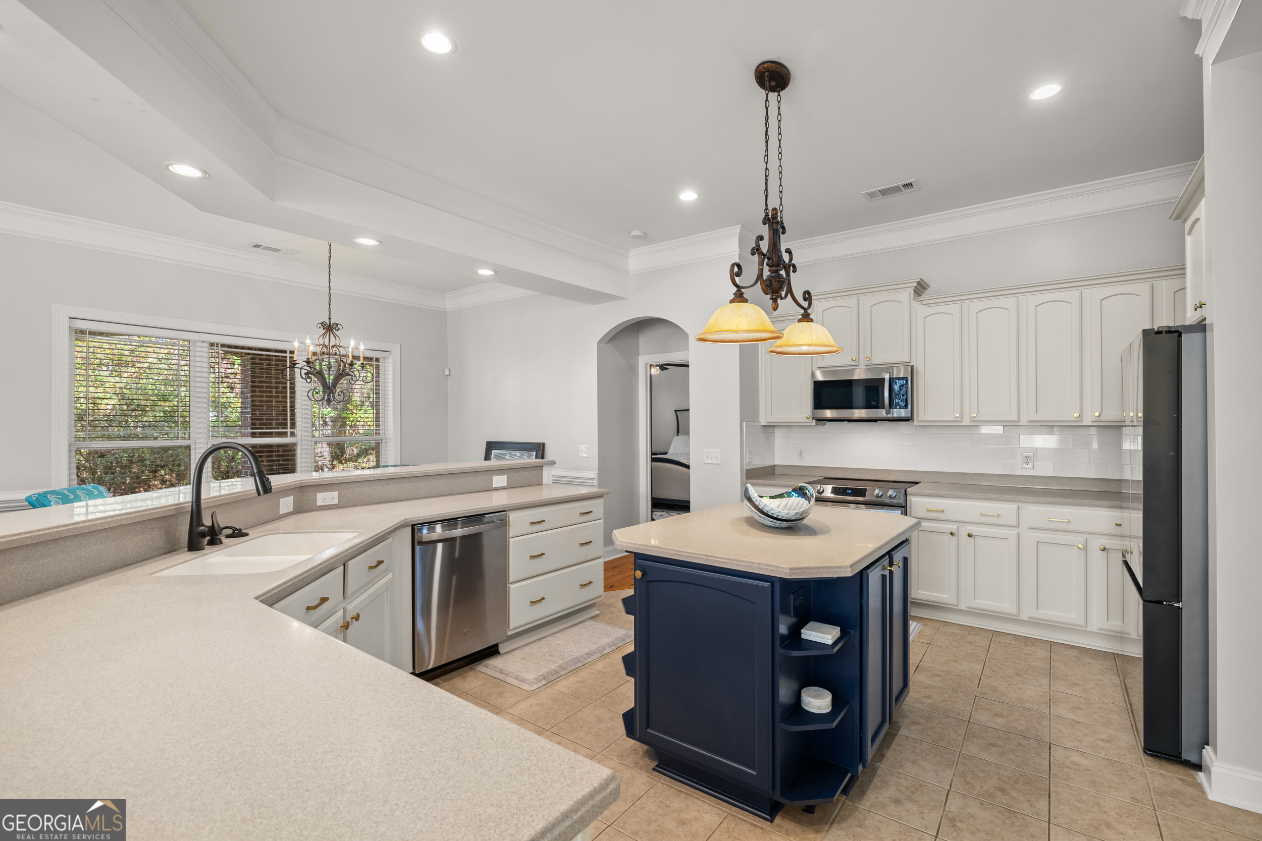 401 River Oaks Drive # 401