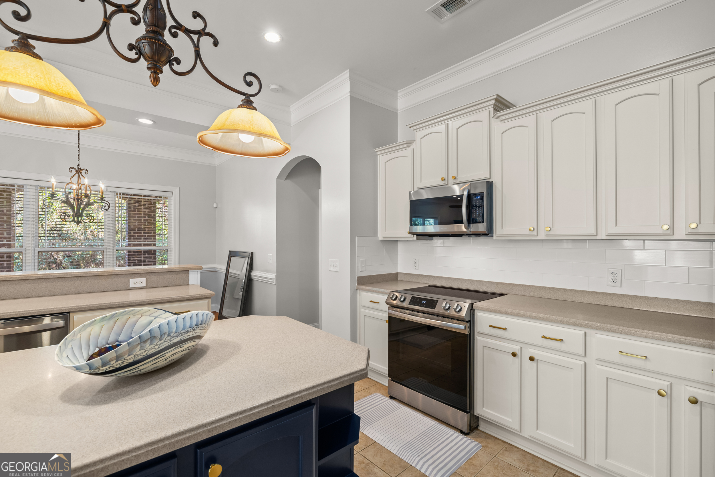 401 River Oaks Drive # 401