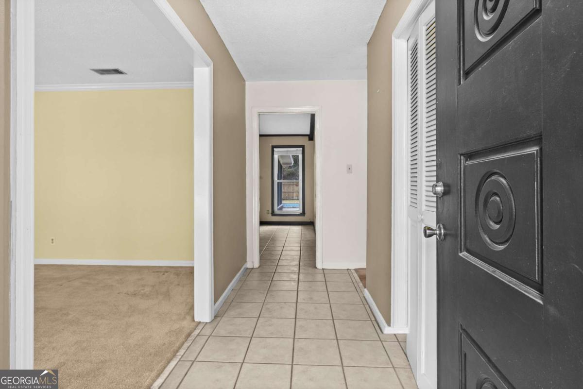 701 Leaning Oaks Drive