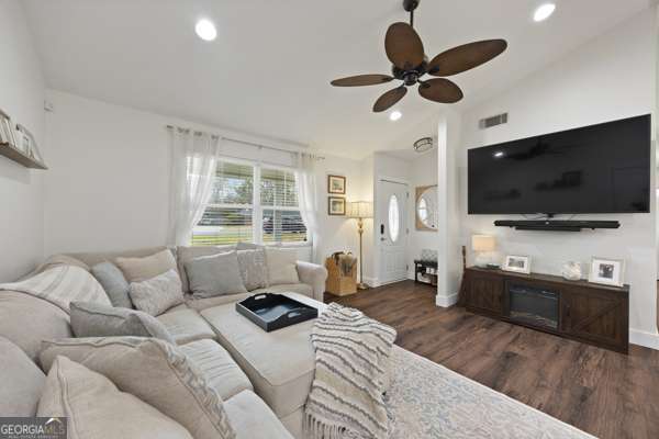 1318 Whitfield Park Drive