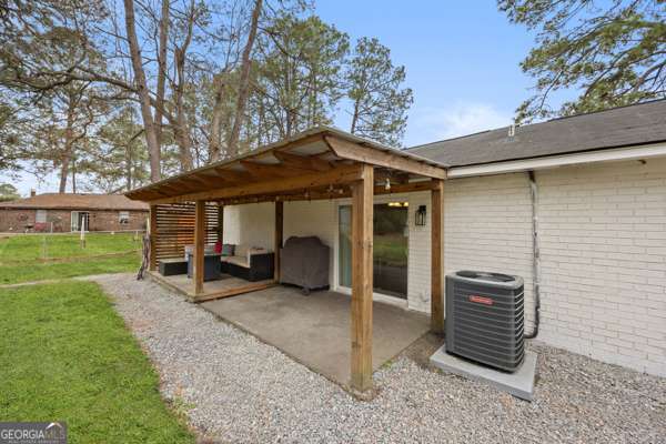 1318 Whitfield Park Drive