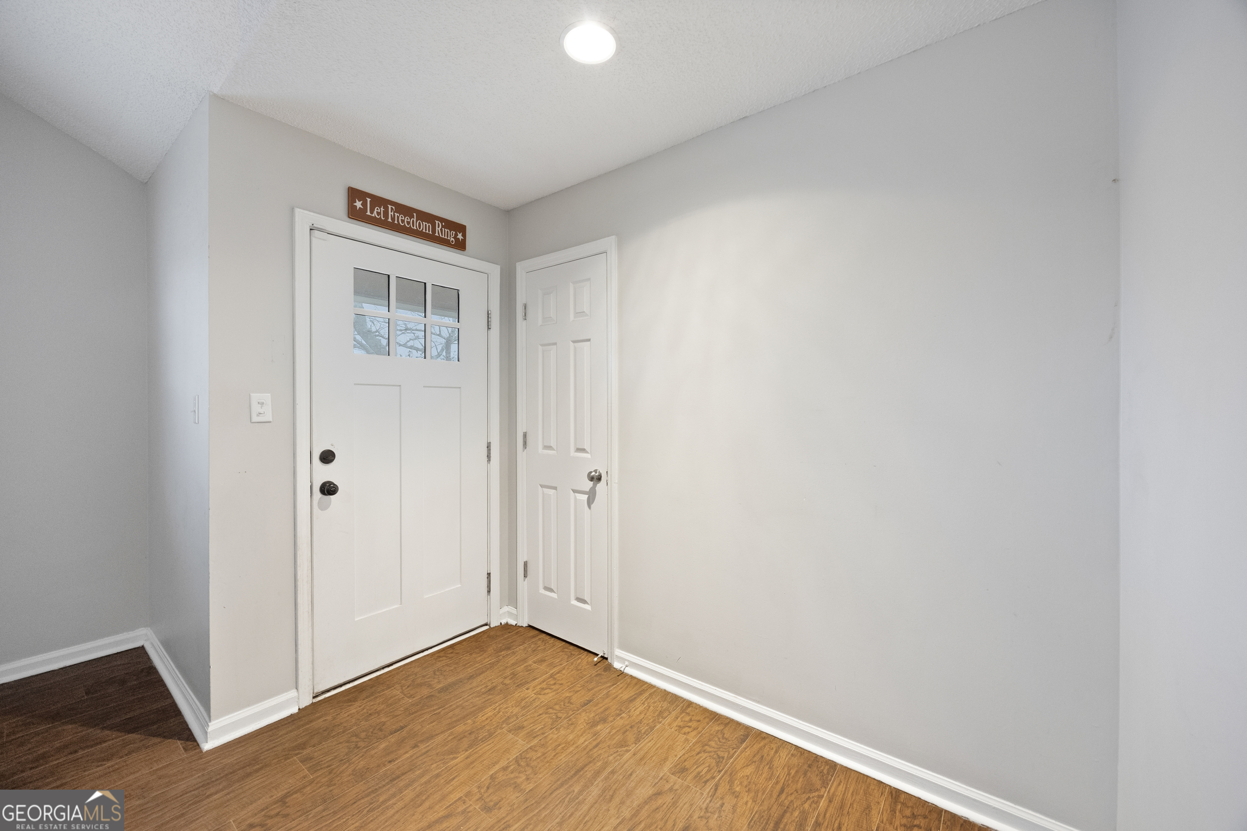 913 Churchfield Drive