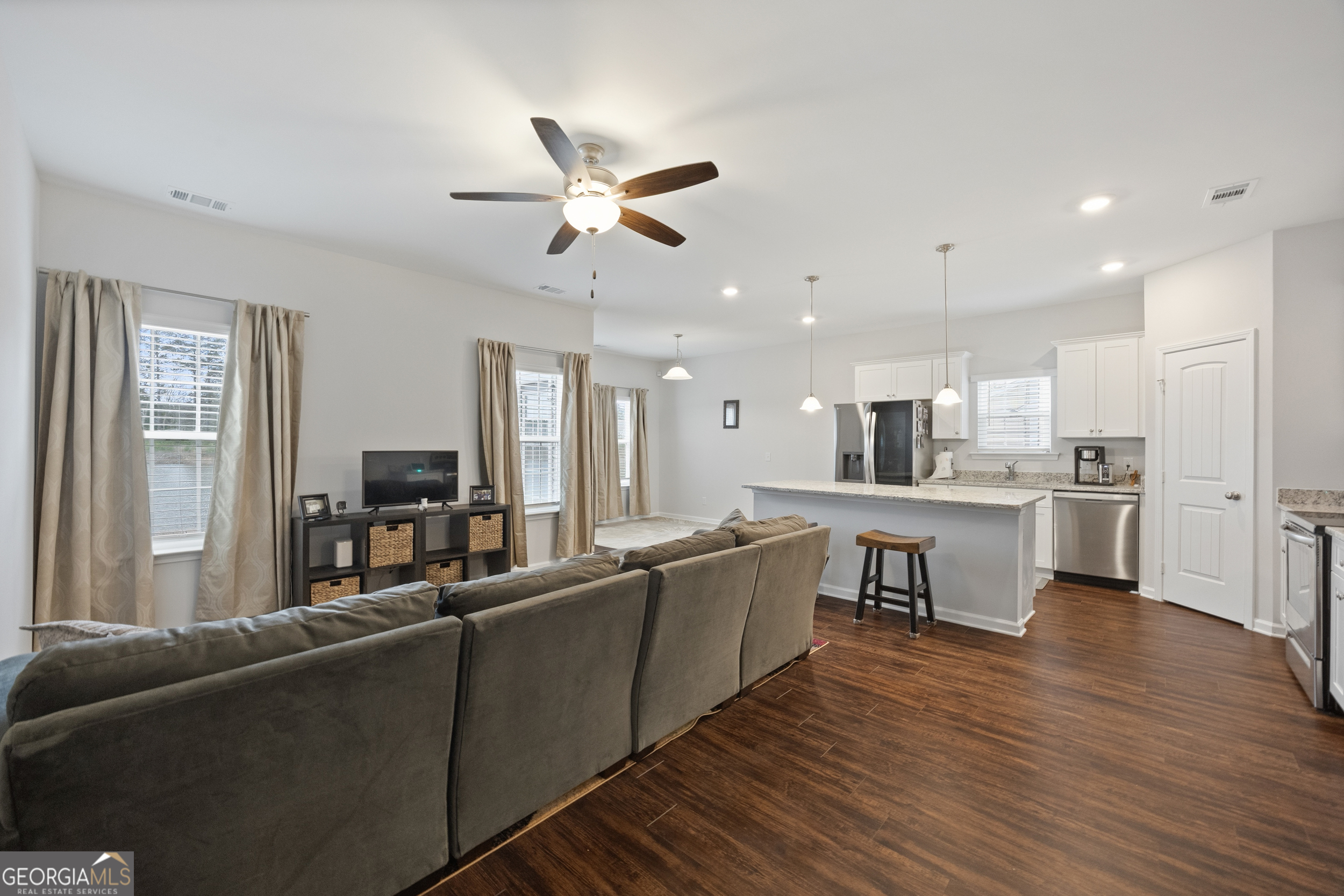 111 Whistle Down Way