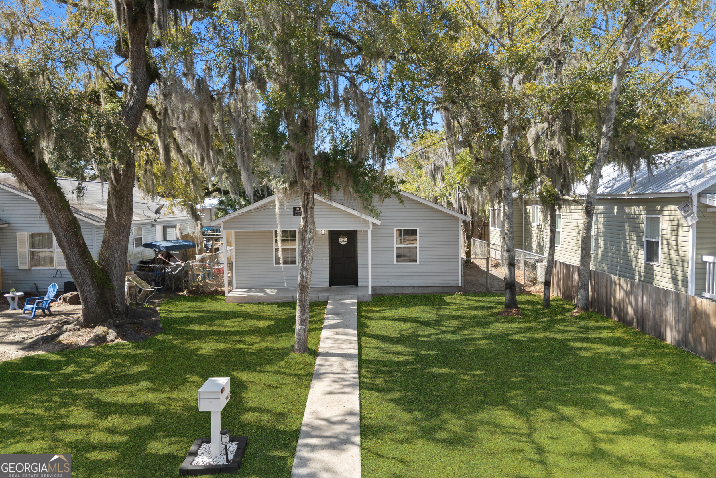 1005 Johnston Street