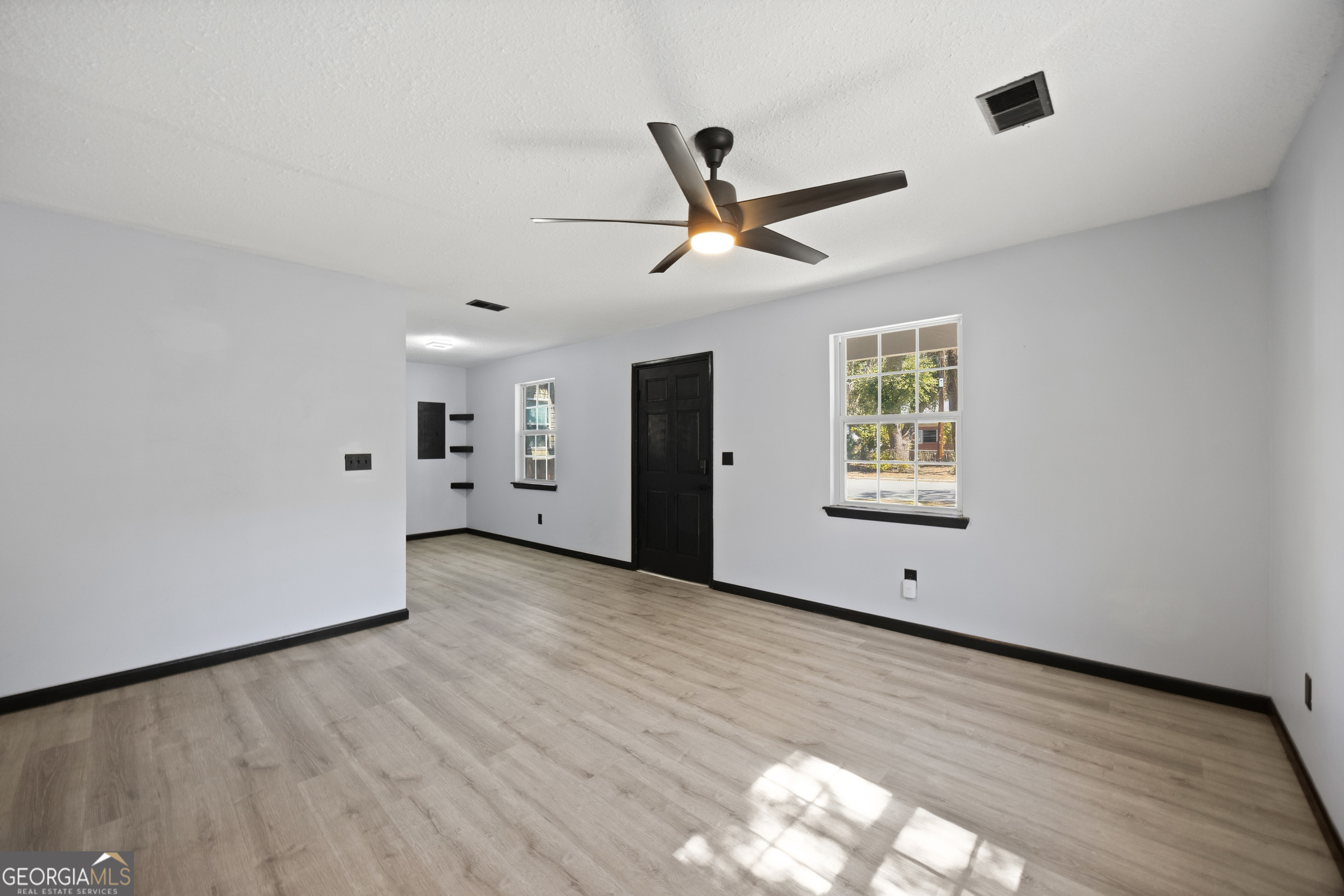 1005 Johnston Street