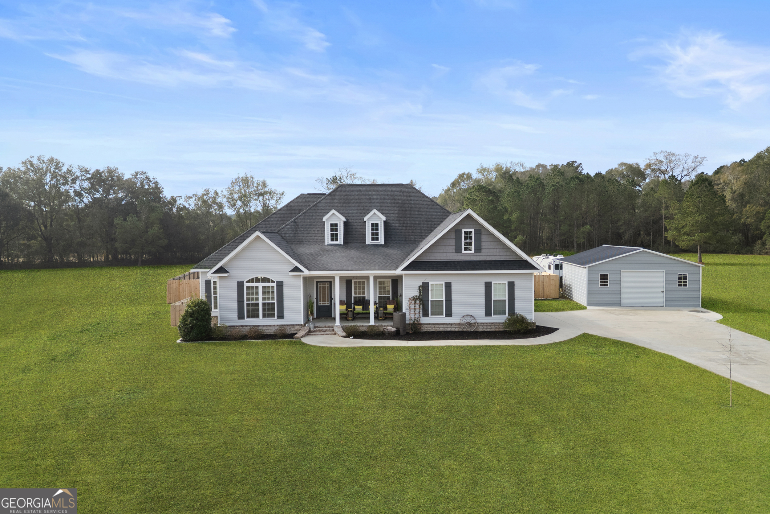 440 Rivercrest Drive