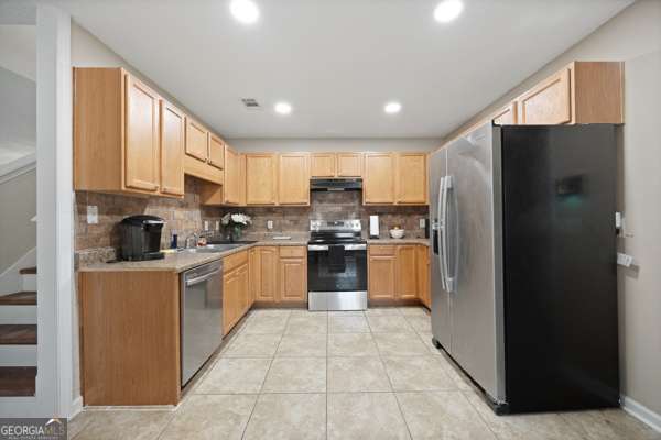 2 Willow Lakes Drive