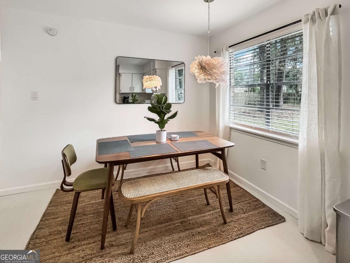 216 Pinecrest Place
