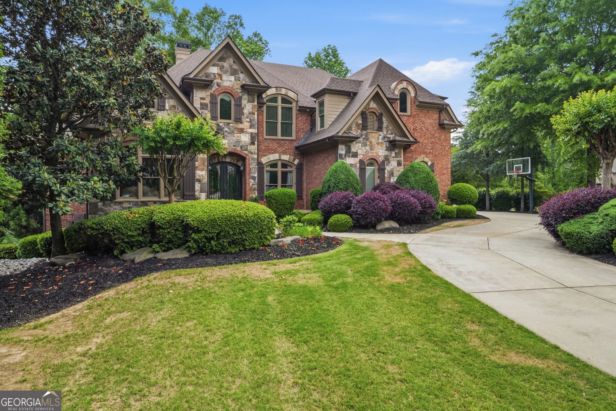 8340 Colonial Place