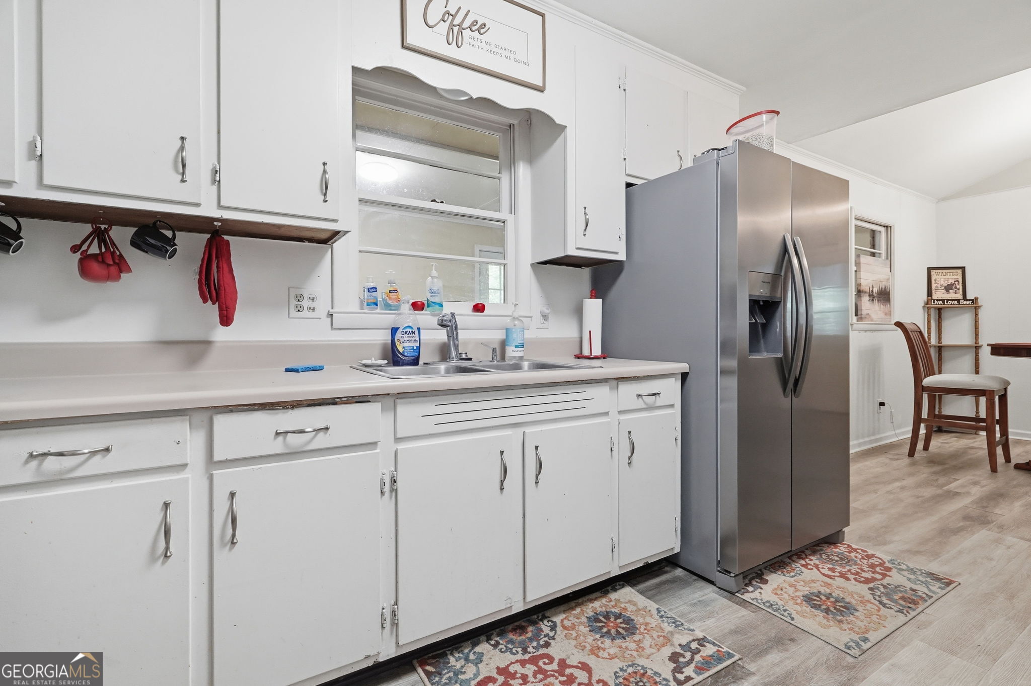 200 Ridgewood Drive