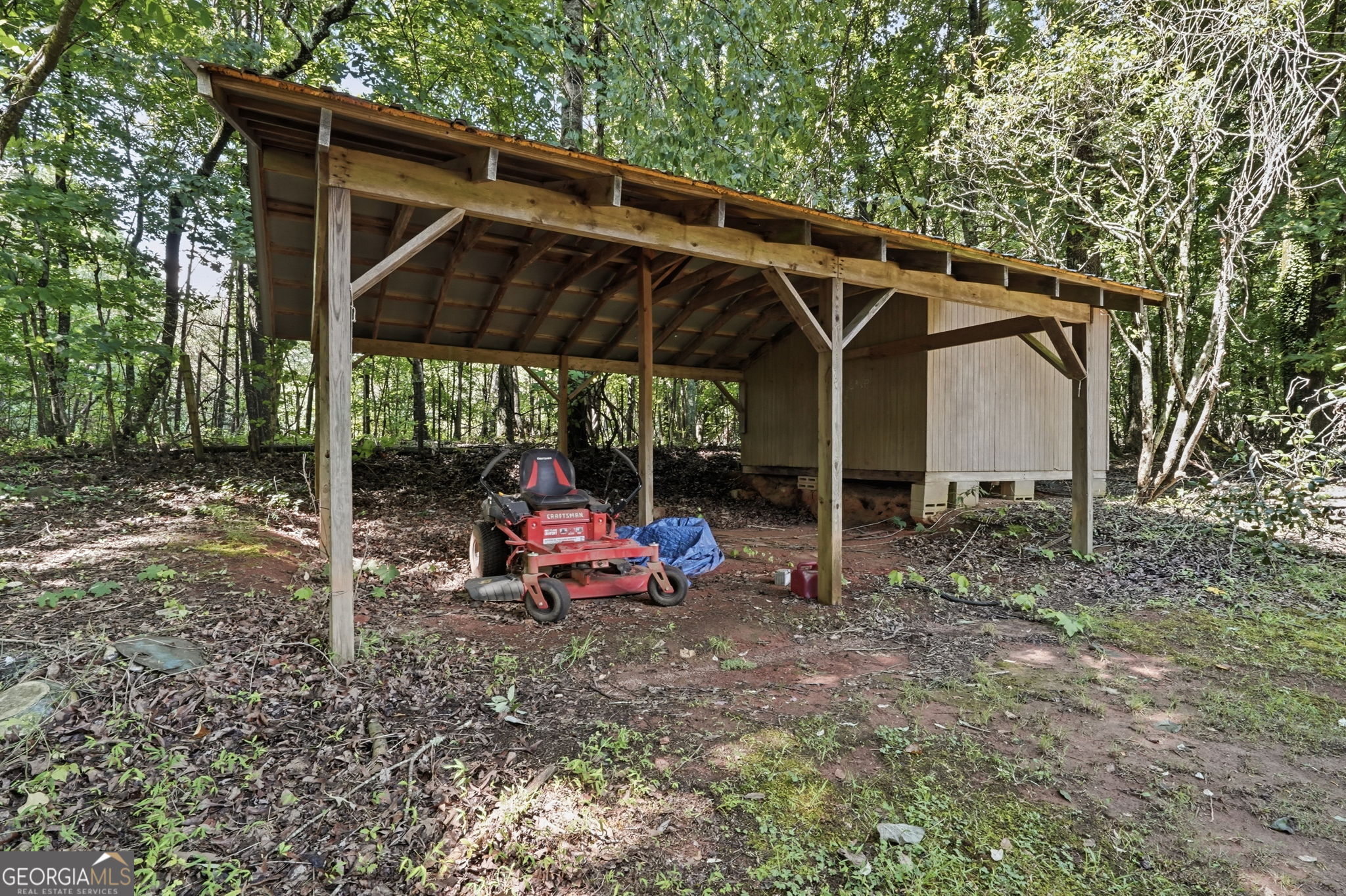 200 Ridgewood Drive