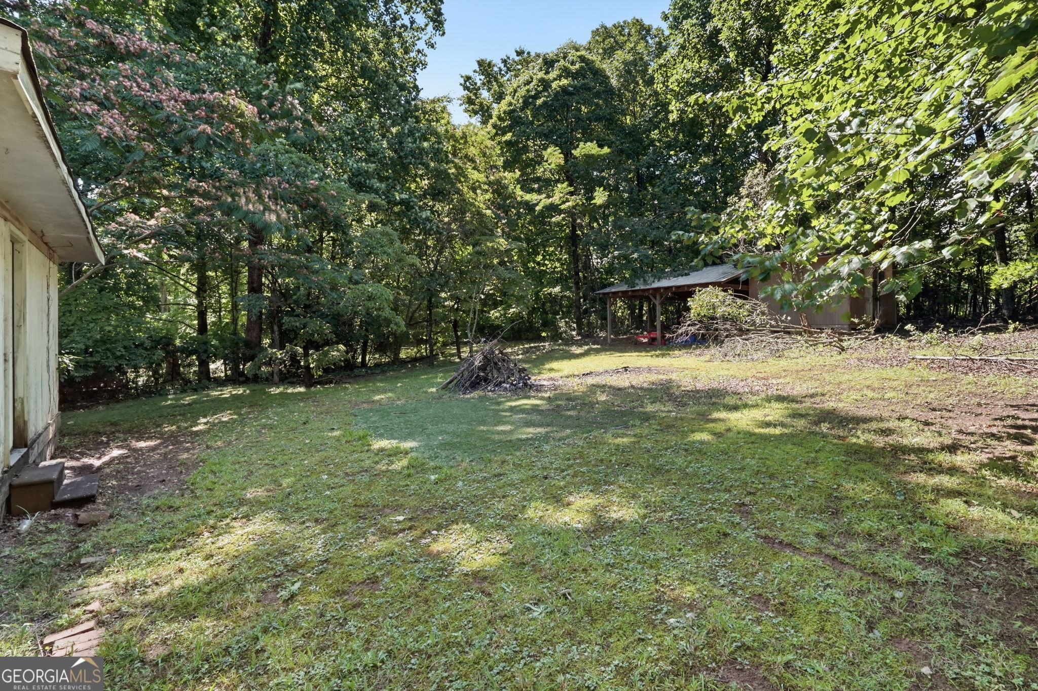 200 Ridgewood Drive