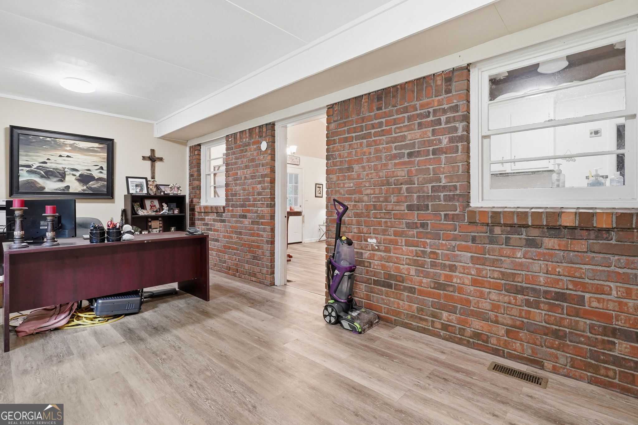 200 Ridgewood Drive