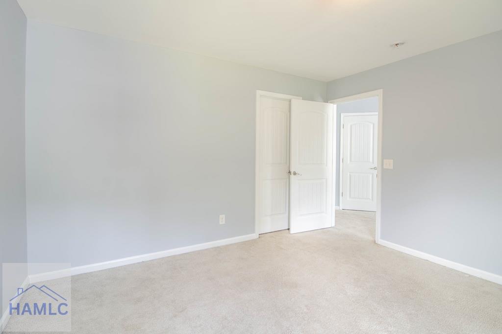 70 Richmond Walk Drive