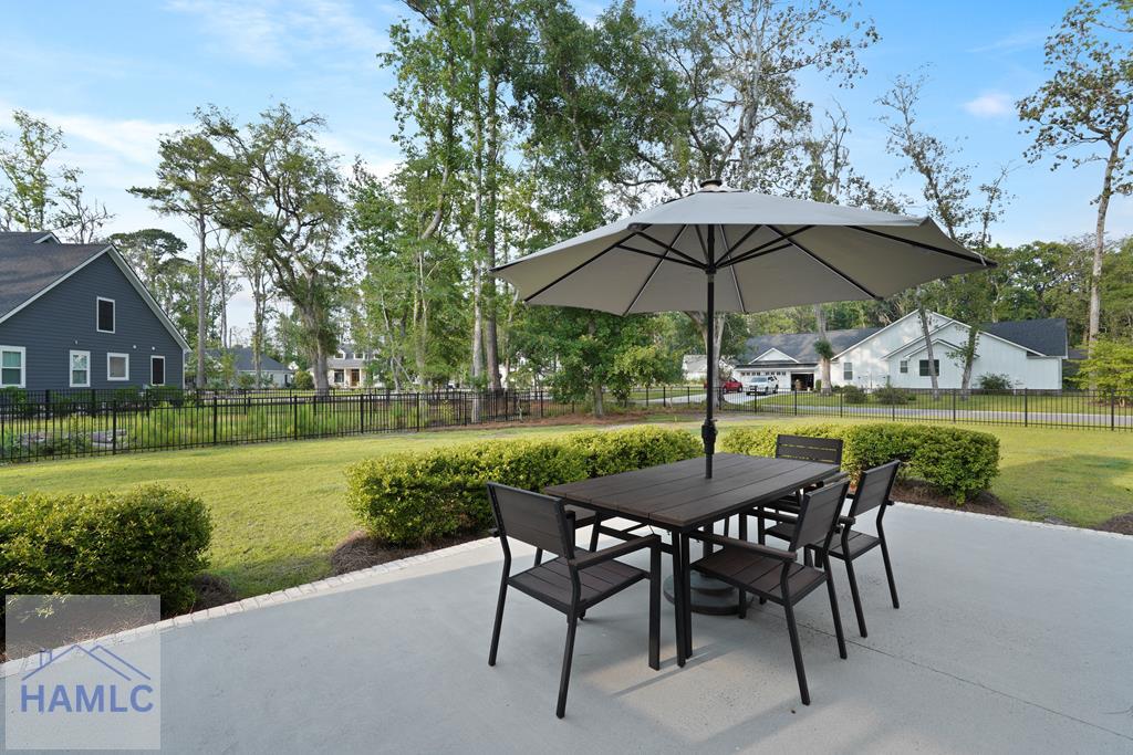 315 Linkside Lake Drive