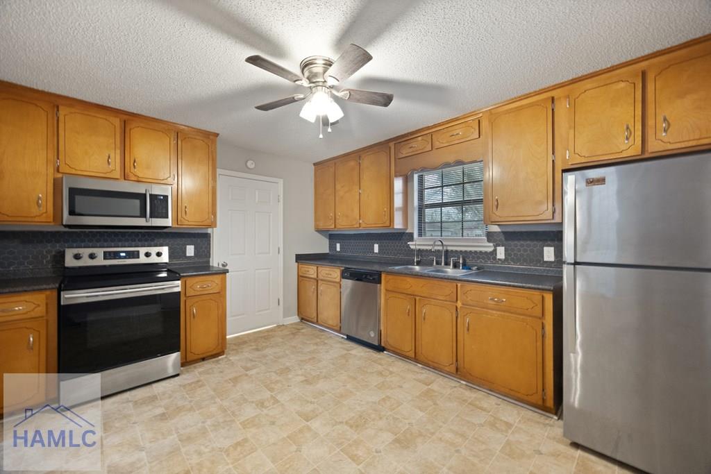 913 Churchfield Drive