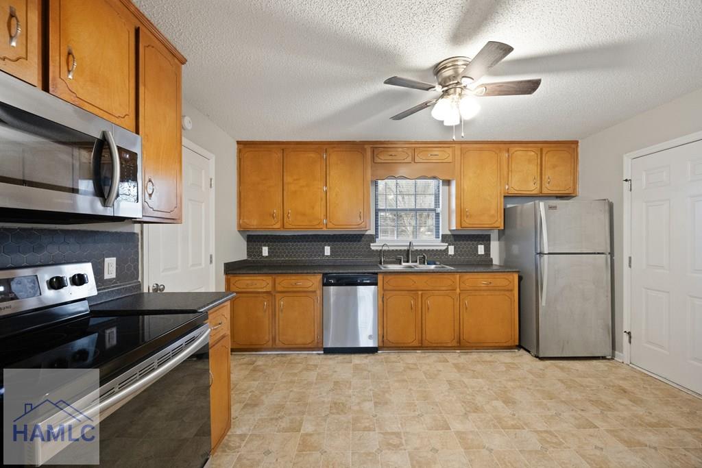 913 Churchfield Drive