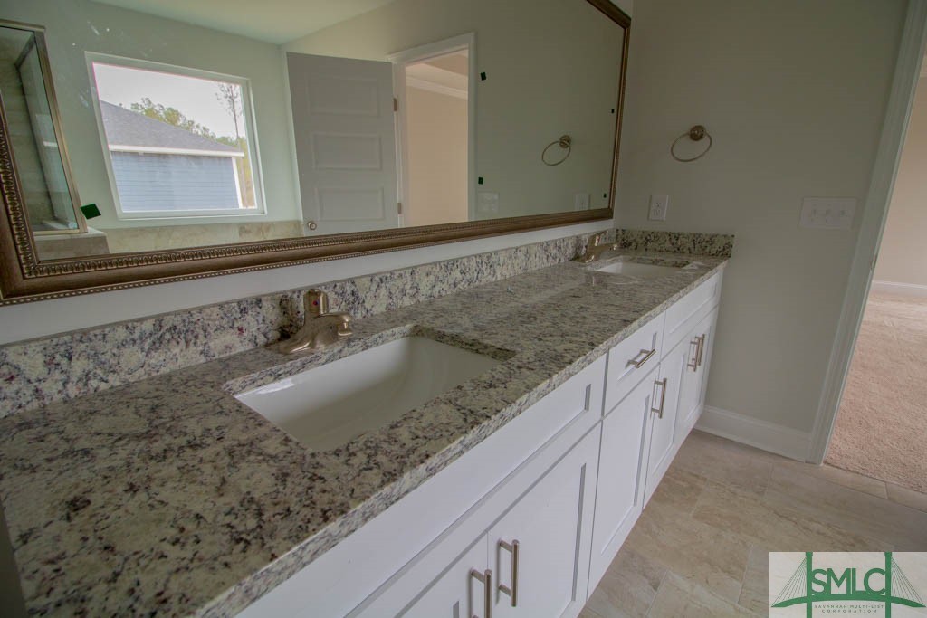 207 Pitch Point Trail