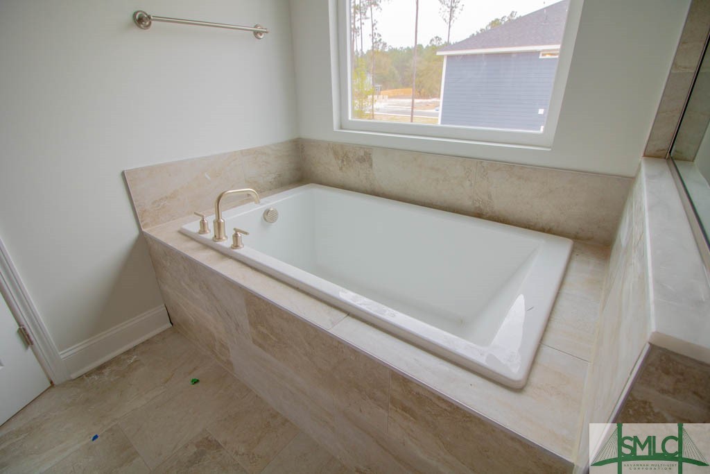207 Pitch Point Trail