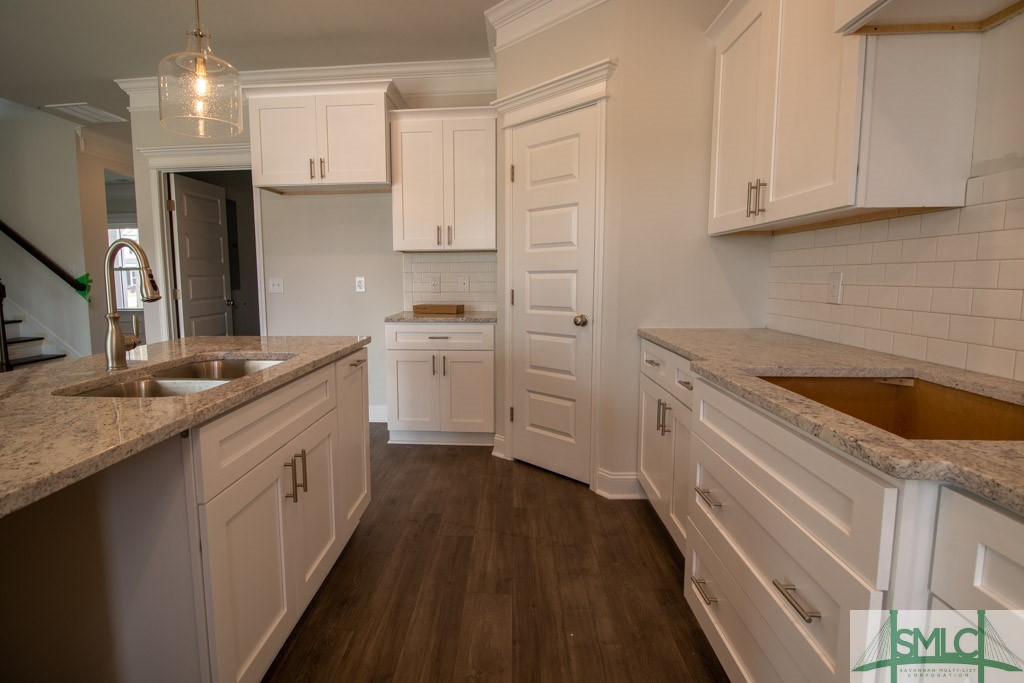208 Pitch Point Trail