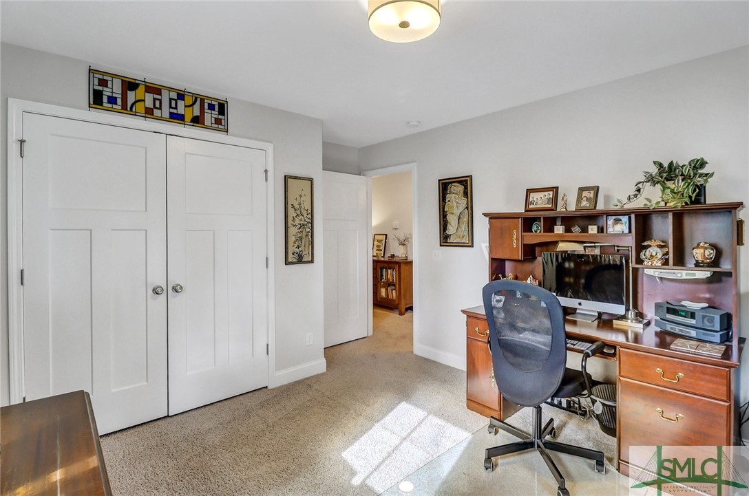 180 Ridgewood Park Drive S