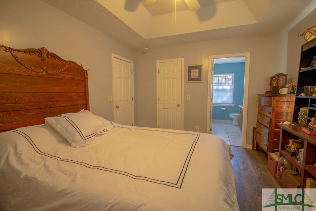 9827 & 9821 Lehigh Avenue