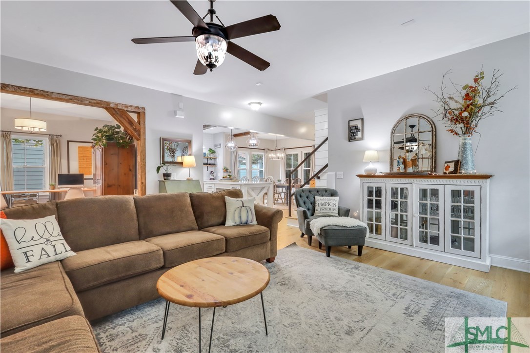 155 Blackjack Oak Drive E