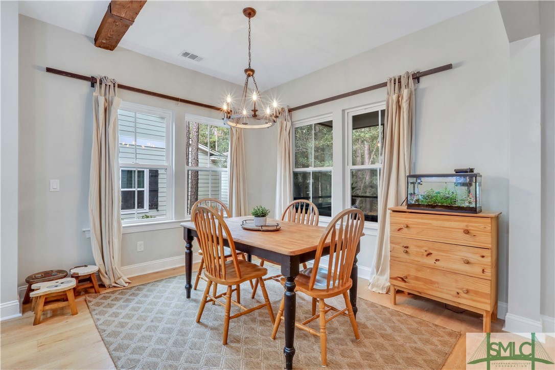 155 Blackjack Oak Drive E