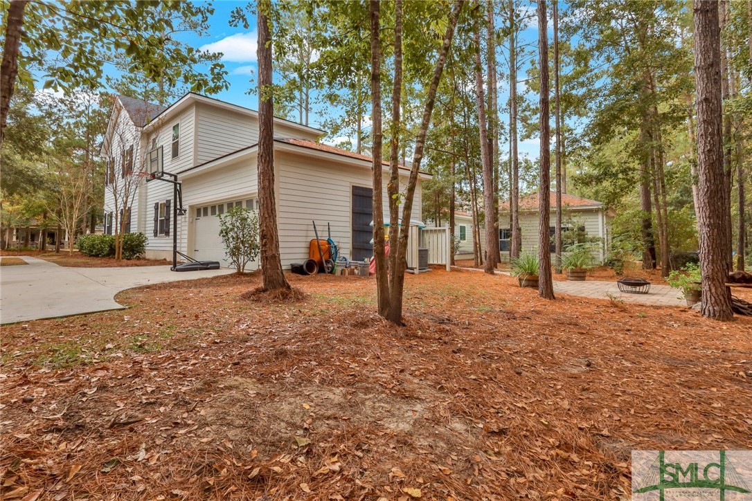 155 Blackjack Oak Drive E