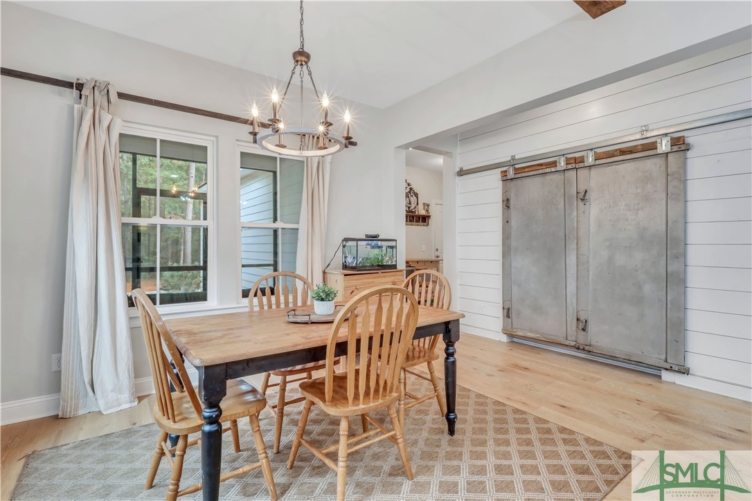155 Blackjack Oak Drive E