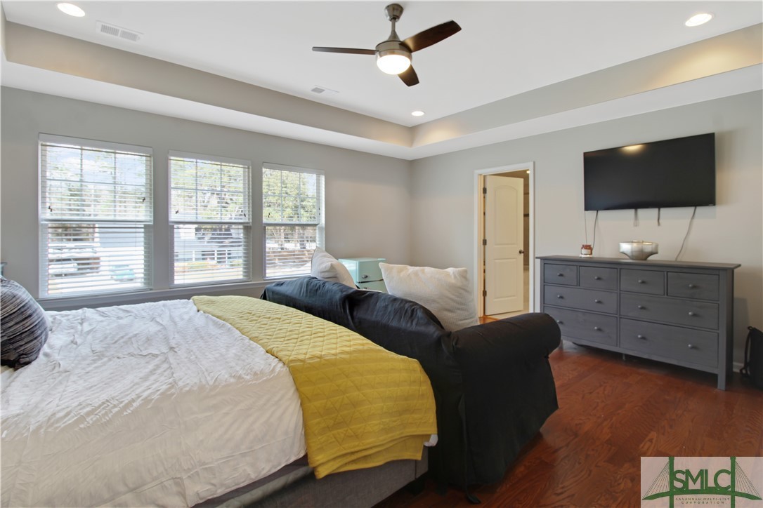 55 Gentry Way
