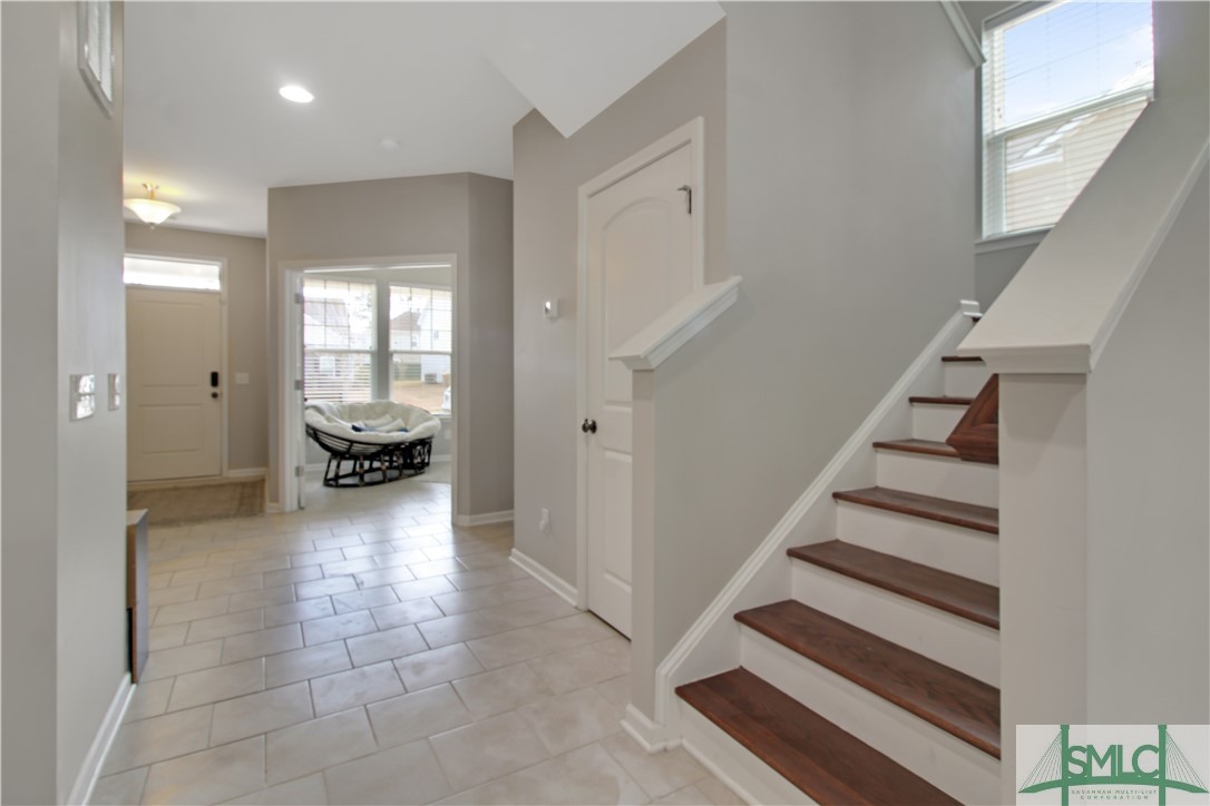 55 Gentry Way