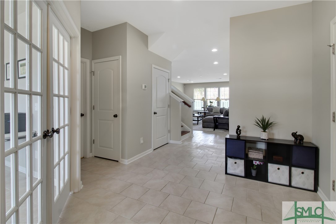 55 Gentry Way