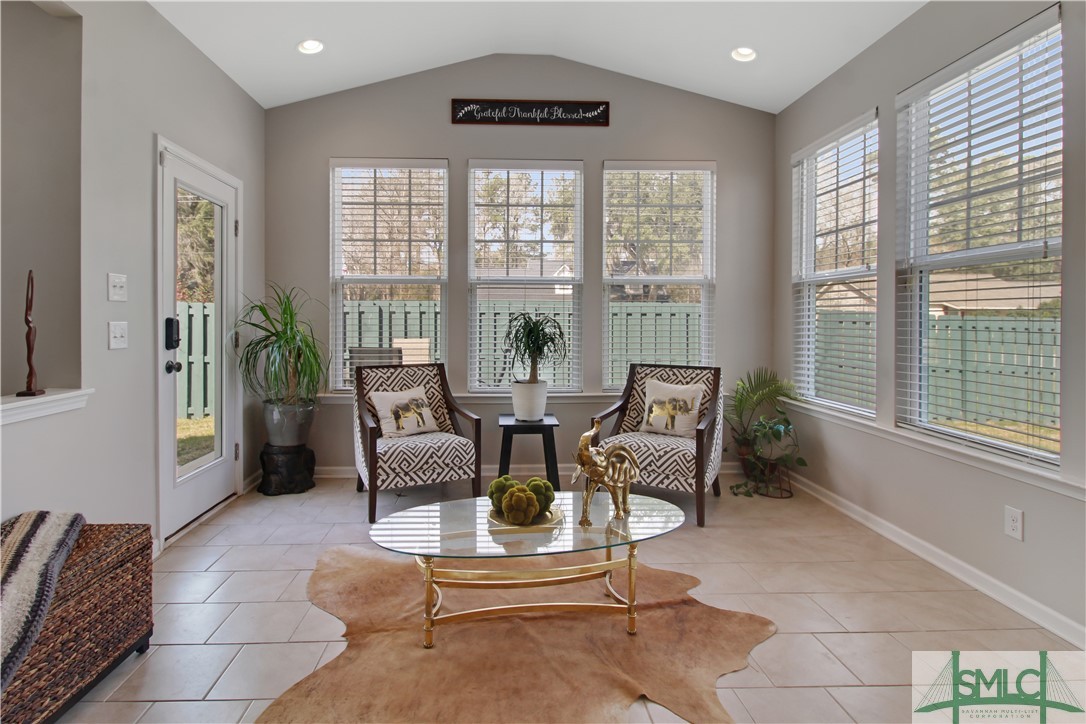 55 Gentry Way