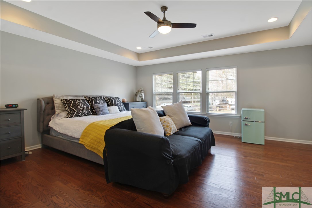 55 Gentry Way