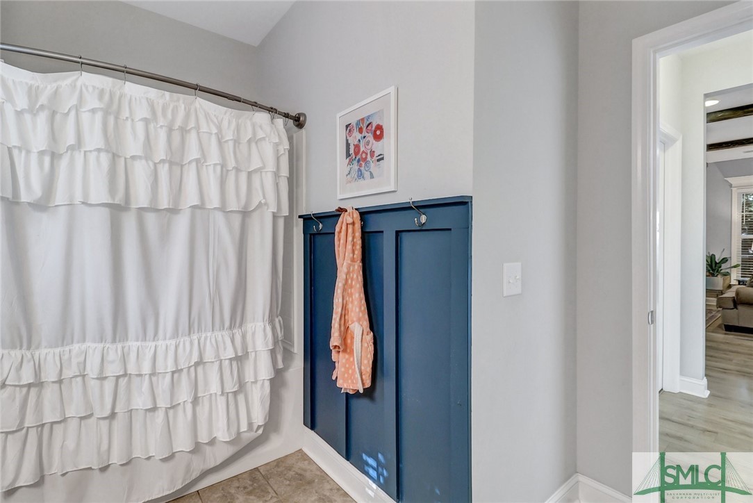 100 Wildlife View Court S