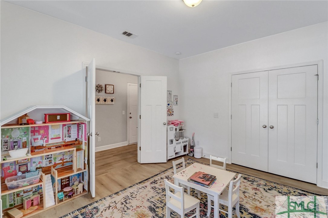 100 Wildlife View Court S