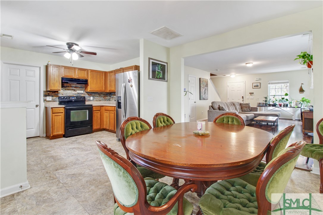 2 Stillwater Court