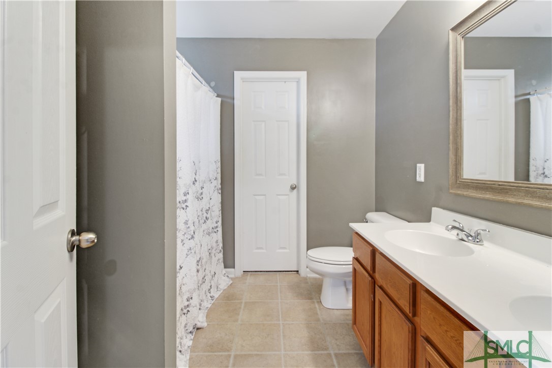 2 Stillwater Court
